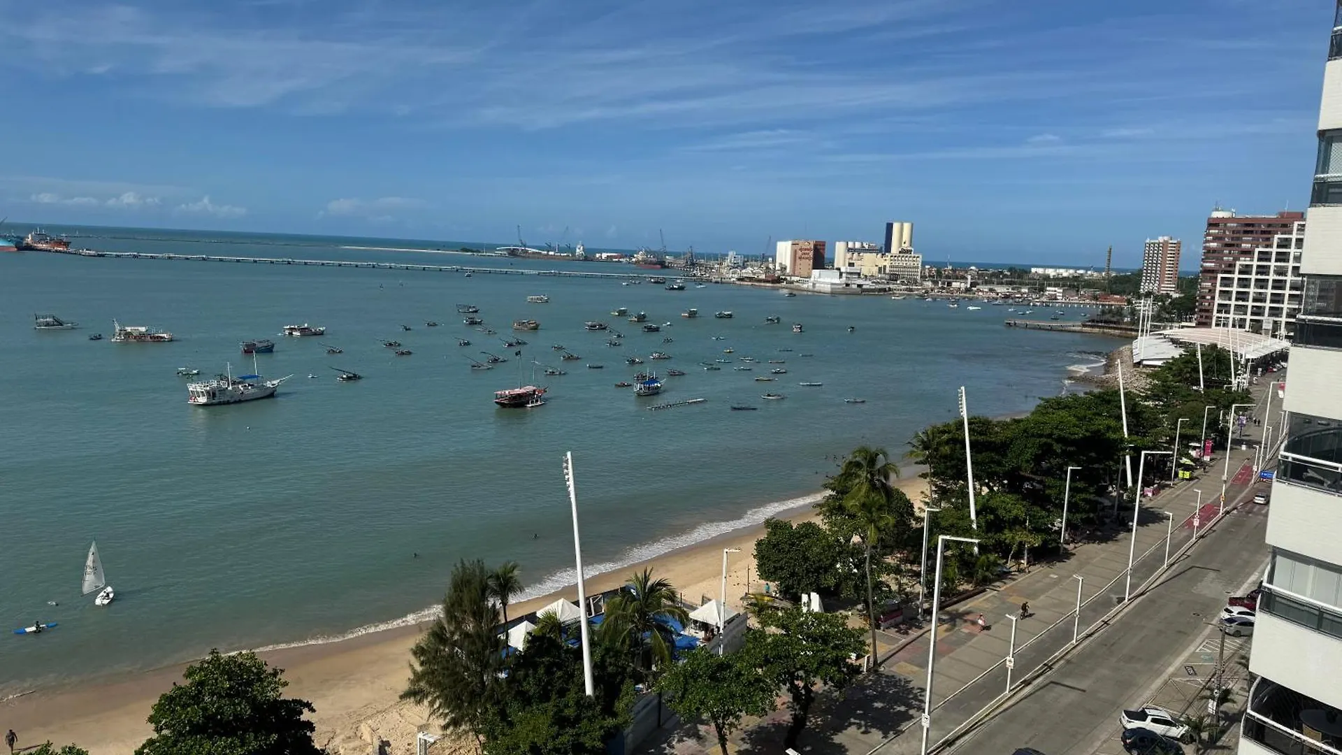 Dmceara Golden Fortaleza - Praia Brazil