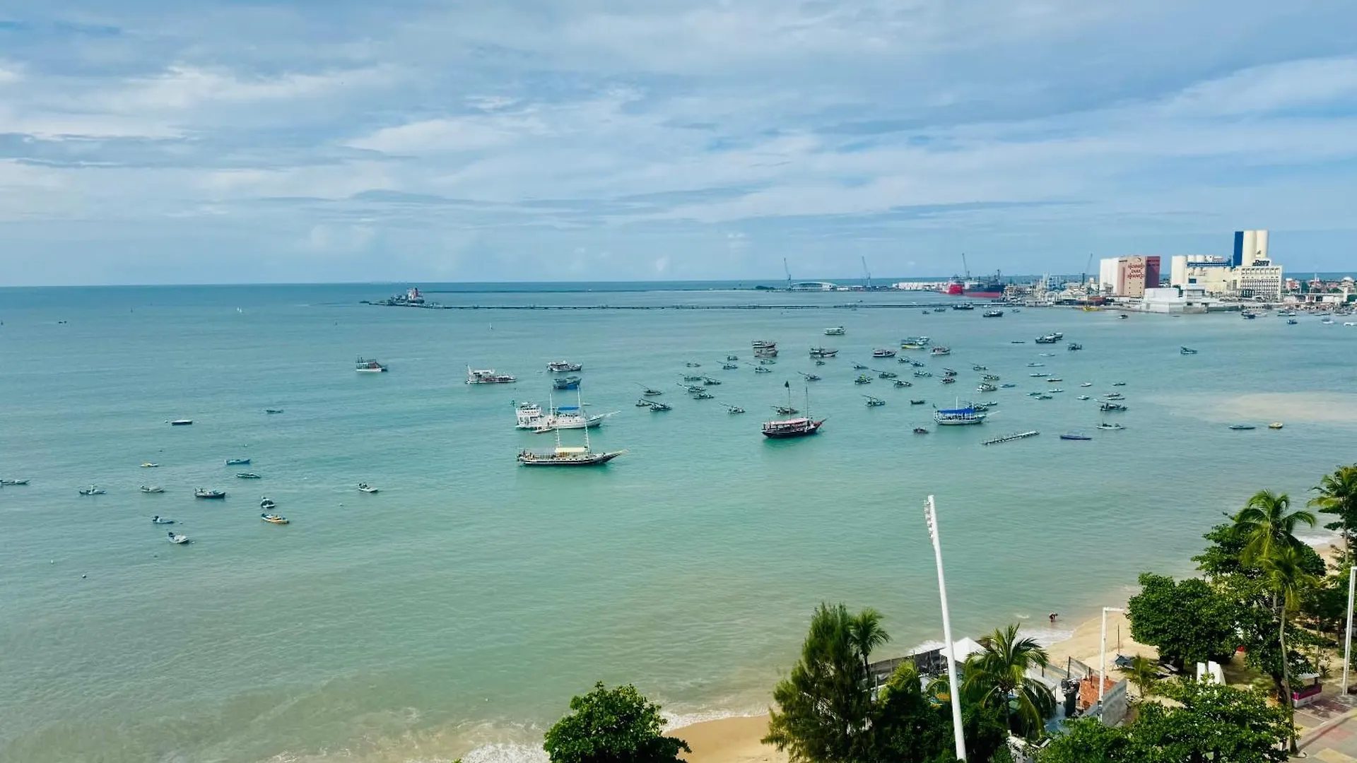 Dmceara Golden Fortaleza - Praia Apart-hotel Fortaleza (Ceara)